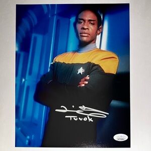 STAR TREK Autographed 8x10 Photo / Tim Russ As Tuvok / PSA Authentication